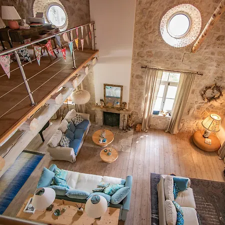 Maisonrose Corfu * Пелекас